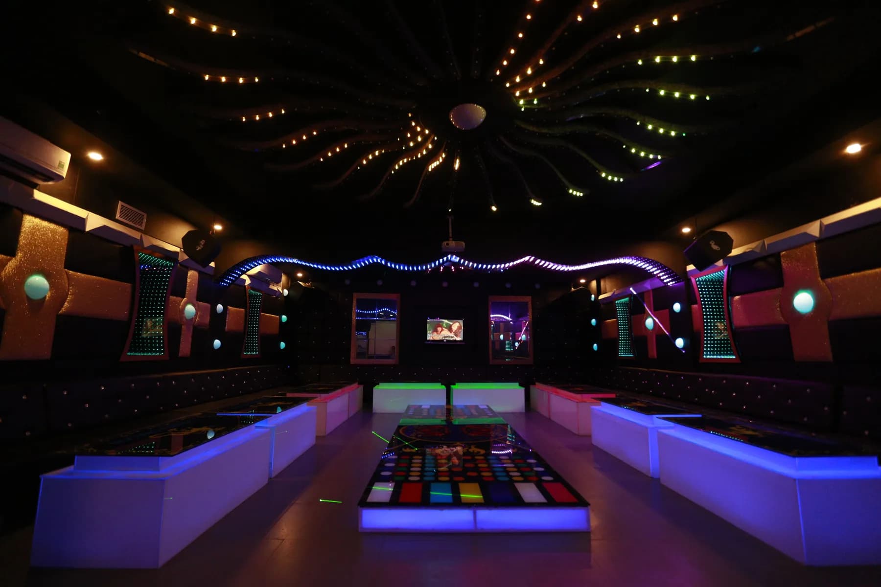 Phòng karaoke